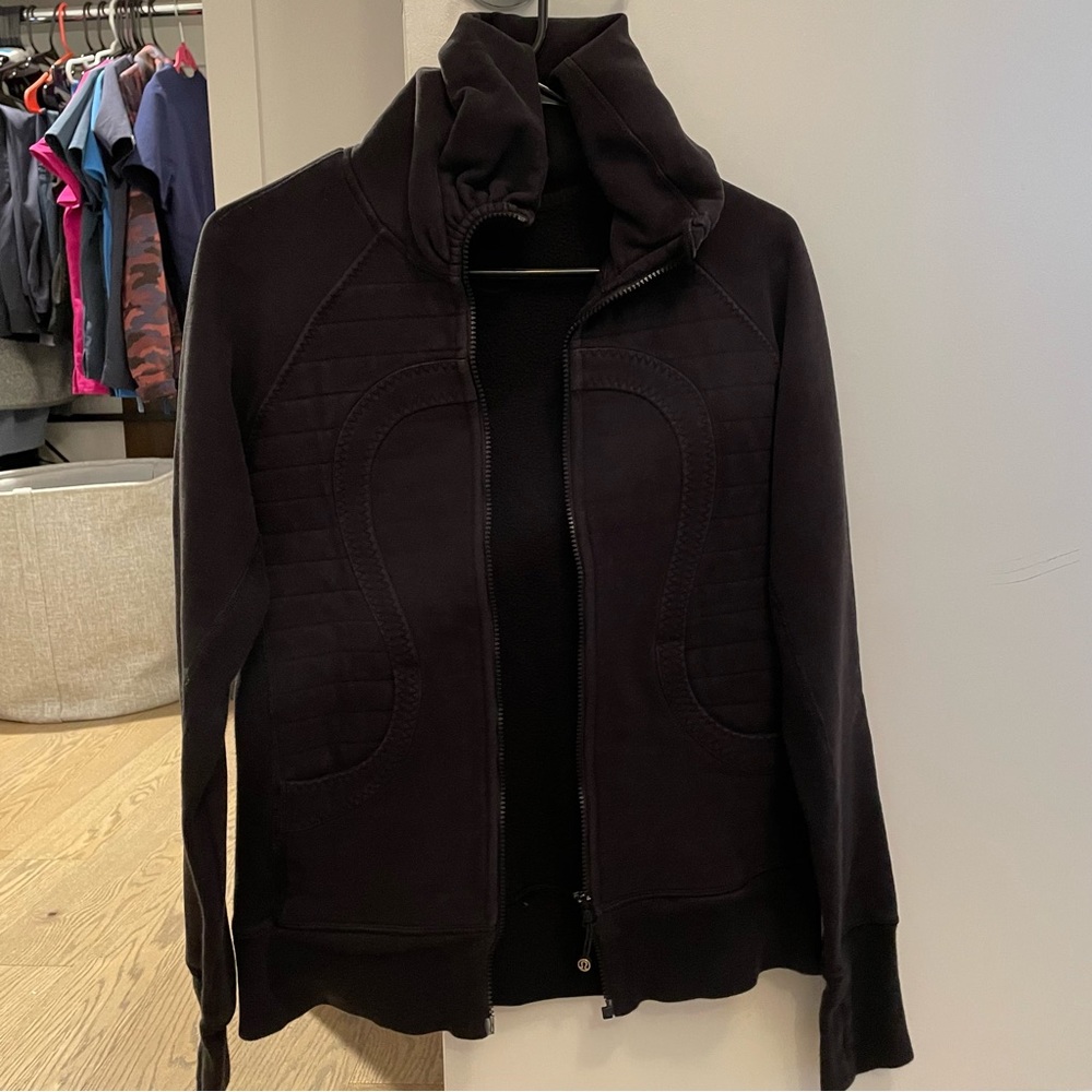 Lululemon scuba jacket